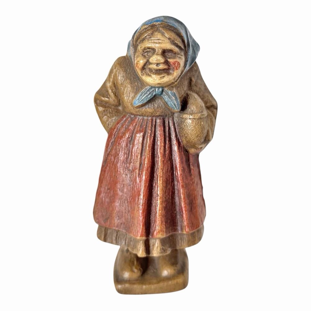 Vintage Syroco Grandma Wooden 6" Figurine Hand Carved Wood Old Woman Peasant